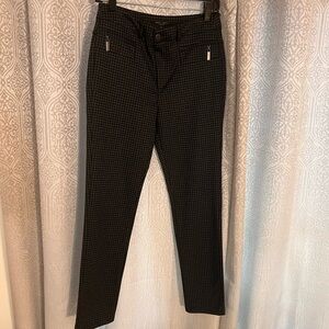 Cropped Pants with Pattern